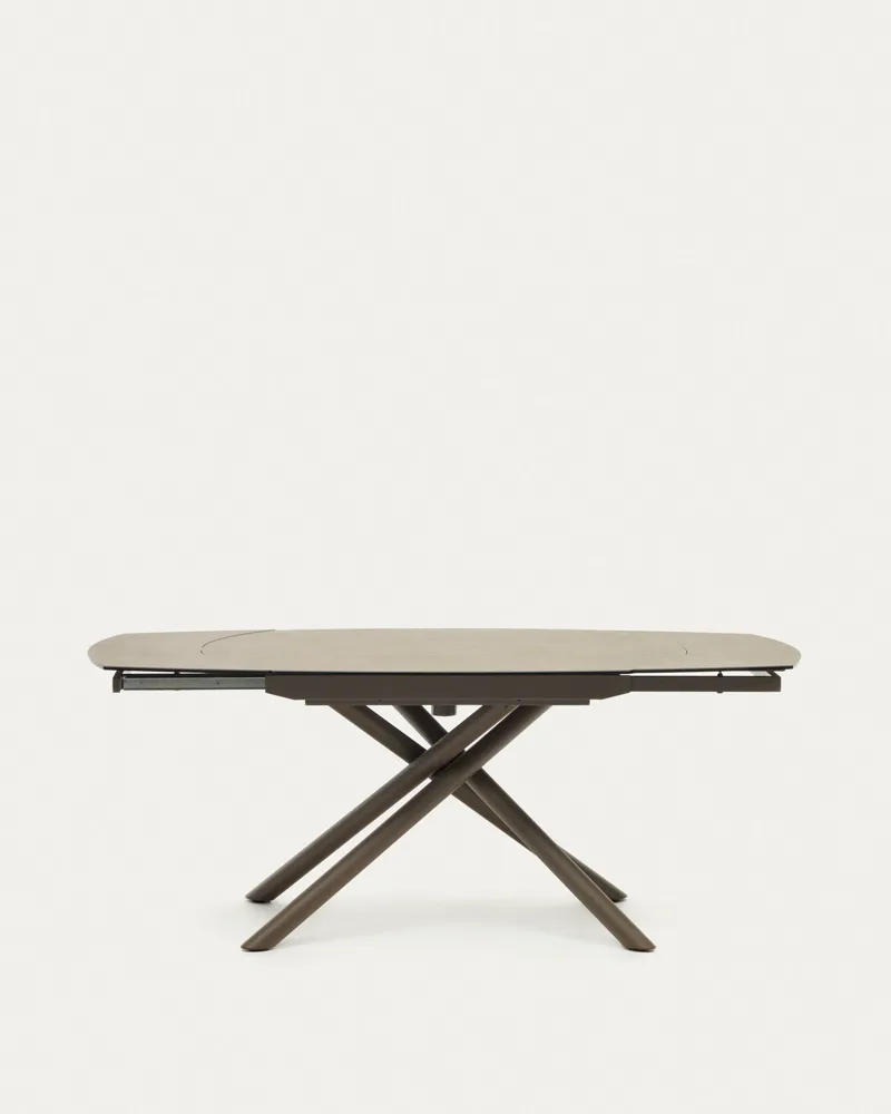 Table Yodalia ouverte à 190 cm avec rallonge pivotante déployée